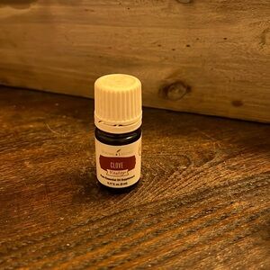 New Young Living Vitality Oil - Clove
